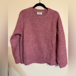 Old Navy Women's Rose Knit Sweater
